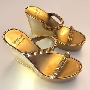 Carmen Sol Women’s Tonino Wedge - Metallic Jelly Size- 9